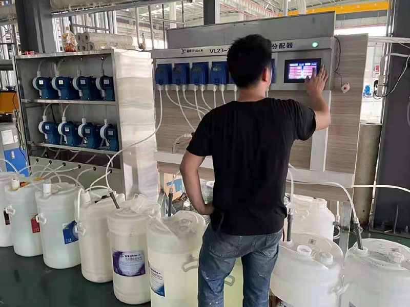 类乌齐全自动进料-01